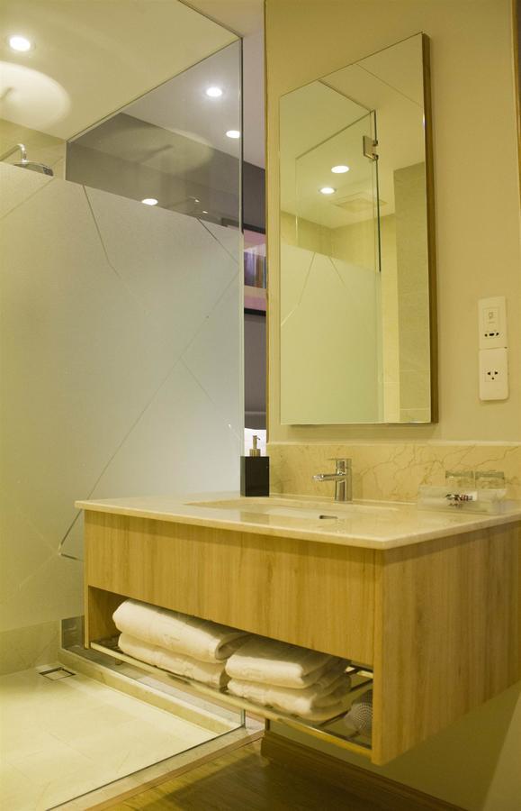 Avanti Hotel Ho Chi Minh-byen Eksteriør bilde